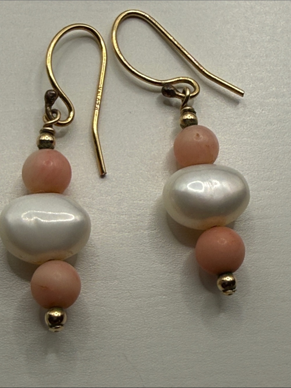 Vintage 1/20 14K gold Freshwater Pearl and Pink Coral dangle Drop Earrings